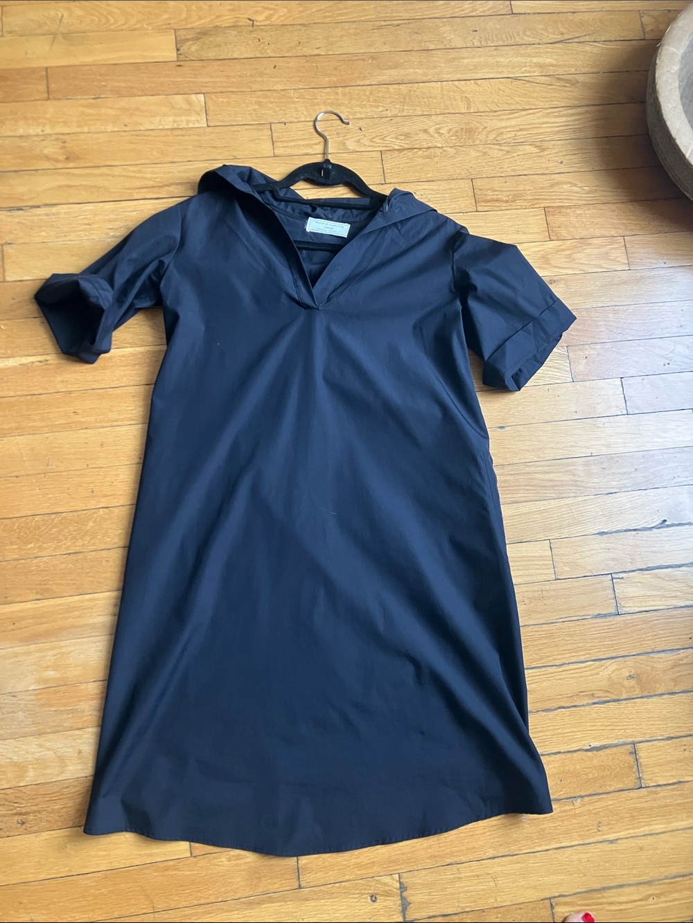 SOCIETE ANONYME Midnight Cotton Poplin Midi Dress with Hood